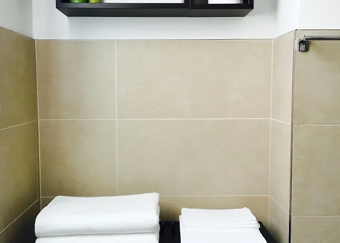 לינה וארוחת בוקר Greenhousebologna