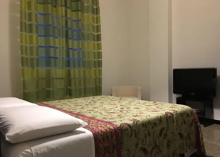 Greenhousebologna Oda ve Kahvaltı 3*