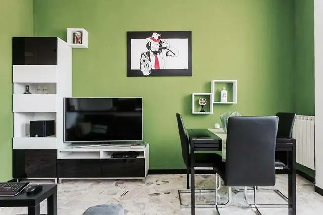 Greenhousebologna Oda ve Kahvaltı 3*